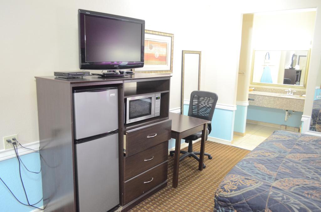 Budget Host Inn & Suites Houston Quarto foto